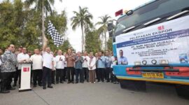 Zulkifli Hasan melepas ekspor perdana produk olahan kelapa di PT Sari Segar Husada pada hari Sabtu 3 Agustus 2024 | Foto: Ist.