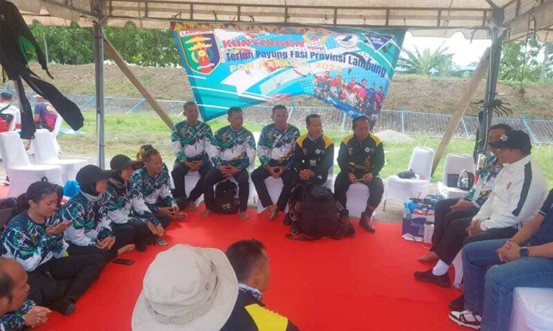 Atlet Terjun Payung Lampung PON XXI | Foto: Ist.