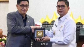 Pj. Sekretaris Daerah Provinsi Lampung, Fredy menerima Kunjungan Kerja Badan Legislasi DPR RI | Foto: Ist.
