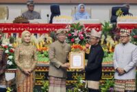 Gubernur Mirza Tetapkan Wan Abdurachman Sebagai Pahlawan Daerah | Foto: Ist.