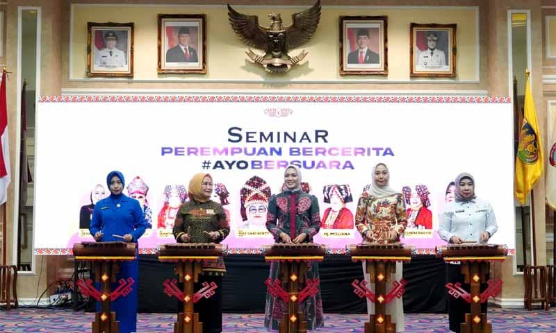 Seminar Perempuan Bercerita Ayo Bersuara, di Balai Keratun, Rabu (18/06/2025) | Foto: Ist.