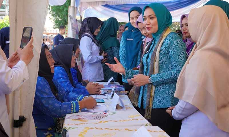 Ketua TP. PKK Provinsi Lampung, Purnama Wulan Sari | Foto: Ist.