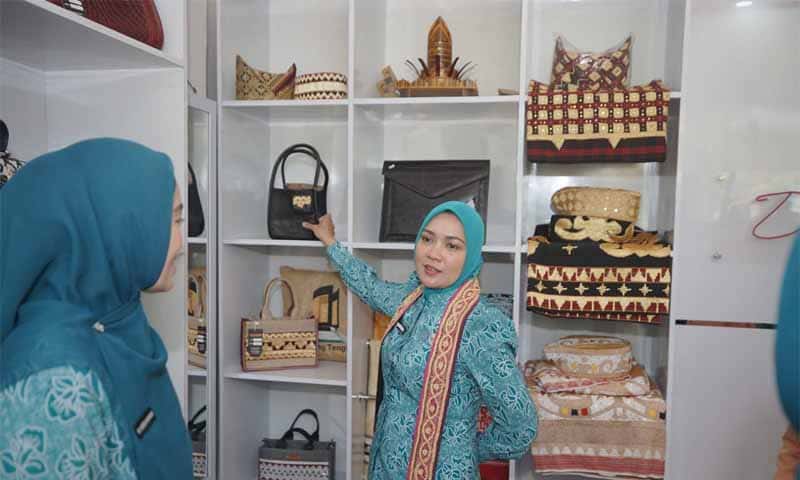 Ketua TP. PKK Provinsi Lampung, Purnama Wulan Sari | Foto: Ist.