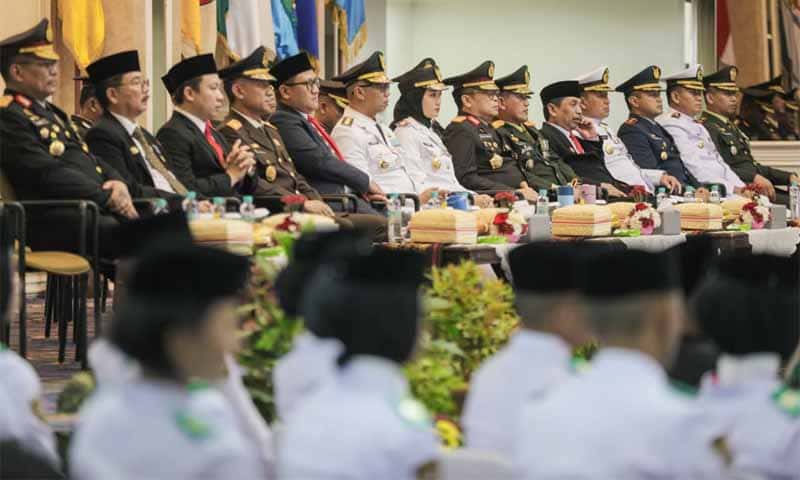 Gubernur Mirza Saksikan Peringatan Detik-Detik Proklamasi Secara Virtual | Foto: Ist.