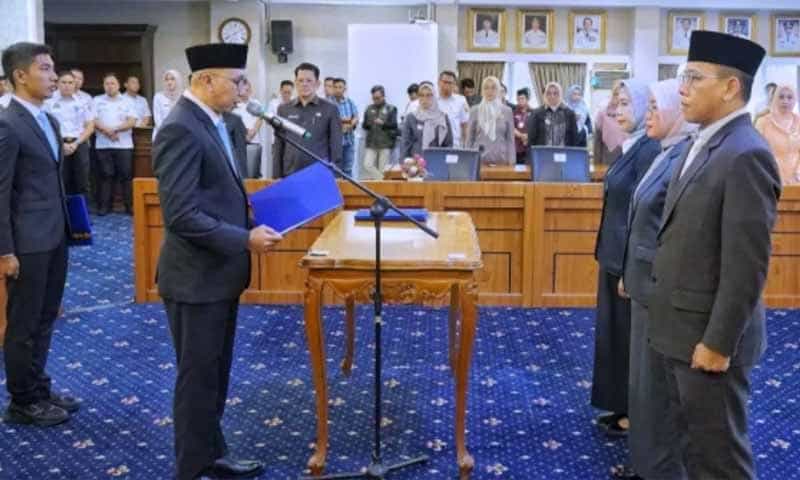 Pelantikan Descatama Paksi Moeda menjadi Sekretaris DPRD Provinsi Lampung | Foto: Ist.
