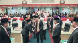 Gubernur Lampung Rahmat Mirzani Djausal hadiri Rapat Paripurna DPRD | Foto: Ist.
