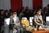 Anggota DPRD Lampung, Mardiana saat mengikuti upacara Hardiknas di Lapangan Korpri Kantor Gubernur Lampung, Senin (5/5/2025) | Fot: Ist.