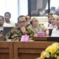 Anggota DPRD Lampung saat menghadiri rapat hidrometeorologi dengan lintas sektor di Ruang Rapat Utama Gubernur Lampung | Foto: Ist.