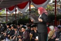 Wakil Ketua DPRD Lampung, Kostiana saat menjadi pembaca UUD 1945 peringatan Harlah Pancasila di Kompleks Kantor Gubernur Lampung, Senin (2/6/2025) | Foto: Ist.