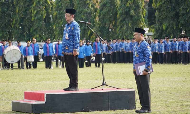 Upacara bulanan di Lingkungan Pemerintah Provinsi Lampung, di Lapangan Korpri, Rabu (17/09/2025) | Foto: Ist.