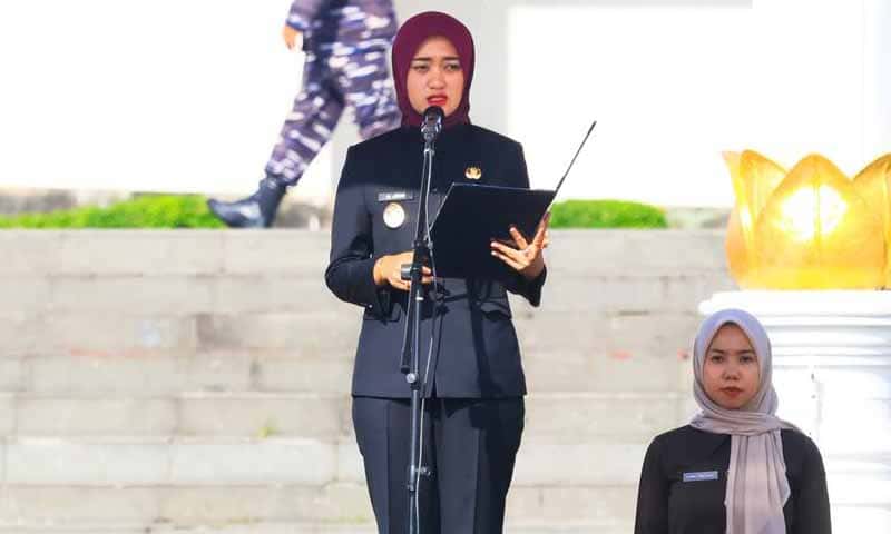 Wakil Gubernur Lampung, Jihan Nurlela menjadi inspektur upacara pada Peringatan Hari Kesaktian Pancasila Tahun 2025 | Foto: Ist.