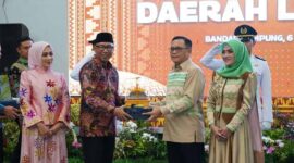 Pisah Sambut Kepala Kepolisian Daerah (Kapolda) Lampung dari Irjen Pol Helmy Santika kepada Irjen Pol Helfi Assegaf | Foto: Ist.