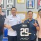 Sekretaris DPRD Provinsi Lampung, Descatama Paksi Moeda bersama pengurus IJP Lampung | Foto: Ist.
