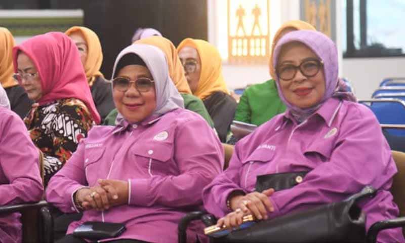Anggota DPRD Provinsi Lampung dari Fraksi Partai Amanat Nasional (PAN), Diah Dharma Yanti, SH., MH., menghadiri Focus Group Discussion (FGD) yang digelar Perkumpulan Advokat Perempuan Lampung di Balai Keratun, Kamis (12/2/2026) | Foto: Ist.