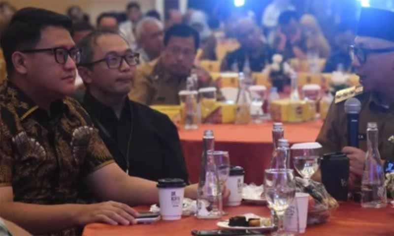 Ketua DPRD Lampung, Ahmad Giri Akbar saat menghadiri high level meeting TPID Provinsi Lampung di Kantor Perwakilan BI Lampung, Selasa (10/2/2026). | Foto: Ist.