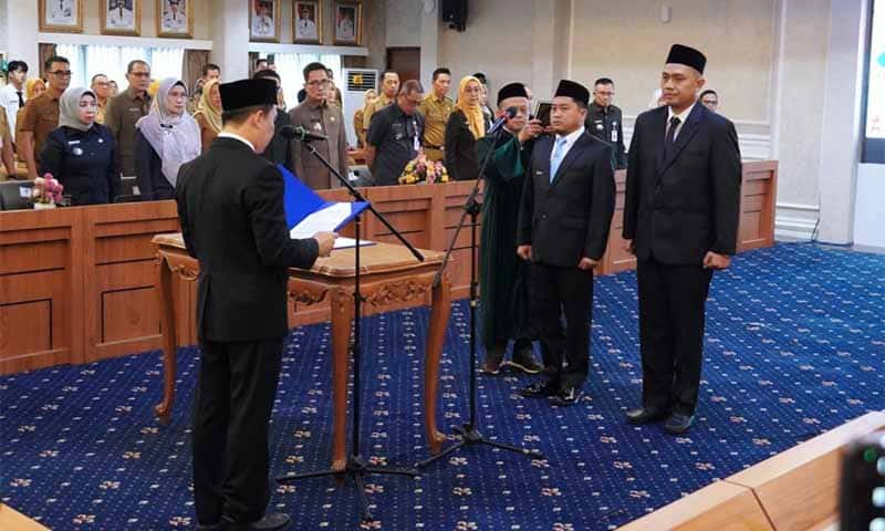 Pelantikan Pejabat Tinggi Pratama serta Pejabat Administrator di lingkungan Pemprov Lampung | Foto: Ist.