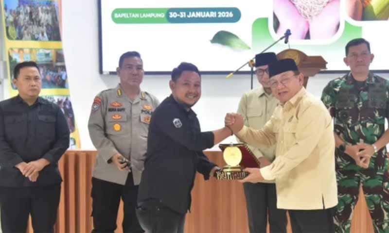 Pengukuhan Pengurus Kelompok Kontak Tani Nelayan Andalan (KTNA) Provinsi Lampung | Foto: Ist.