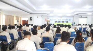 Mahasabha XIV Kesatuan Mahasiswa Hindu Dharma Indonesia (KMHDI) di Bandar Lampung | Foto: Ist.