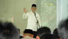 Gubernur Lampung, Rahmat Mirzani Djausal, membuka kegiatan pesantren kilat dan iktikaf bersama siswa SMA dan SMK se-Kota Bandar Lampung | Foto: Ist.