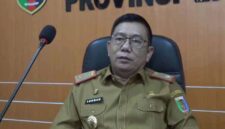 Kepala Dinas Kependudukan dan Pencatatan Sipil Provinsi Lampung, Drs. Lukman MM | Foto: Ist.