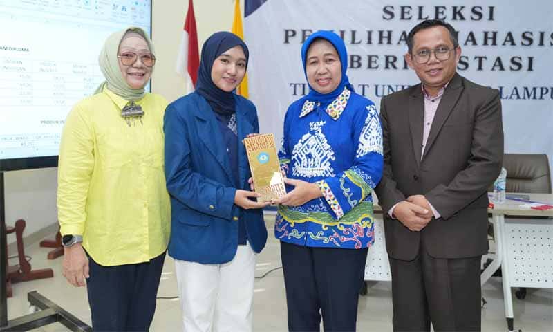 Mahasiswa Universitas Lampung (Unila) Luthfia Zahra Delfi | Foto: Ist.