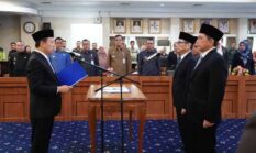 Sekdaprov Lampung Lantik Dua Pejabat Eselon II, Gubernur Tekankan Penyegaran Birokrasi