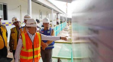 Sekretaris Daerah Provinsi Lampung, Marindo Kurniawan, meninjau langsung kesiapan fasilitas pendukung Program Strategis Nasional (PSN) di kawasan Kota Baru | Foto: Ist.