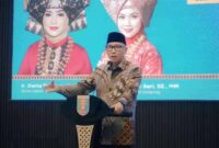 Gubernur Lampung, Rahmat Mirzani Djausal menghadiri peringatan Hari Pendidikan Nasional (Hardiknas) bertema “Cawo Bubalah Lampung” yang digelar Mighrul Lappung Bersatu di Balai Keratun, Jumat (22/5/2026) | Foto: Ist.