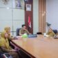 Asisten Pemerintahan dan Kesejahteraan Rakyat Setdaprov Lampung, M. Firsada, mengikuti penyerahan bantuan kemasyarakatan Presiden berupa sapi kurban untuk Hari Raya Iduladha 1447 Hijriah | Foto: Ist.