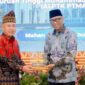 Gubernur Lampung Rahmat Mirzani Djausal menyambut jajaran pengurus pusat dan daerah Persyarikatan Muhammadiyah dalam jamuan di Mahan Agung, Kamis (25/6/2026) | Foto: Ist.