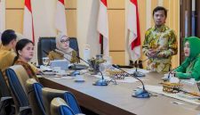 Wakil Gubernur Lampung Jihan Nurlela saat menerima audiensi Yayasan Muda Inspirasi Restorasi Zakat Alam Provinsi Lampung | Foto: Ist.