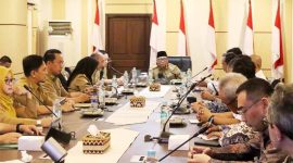 Rapat Program Strategis Energi Terbarukan di Ruang Rapat Sakai Sambayan | Foto: Ist.